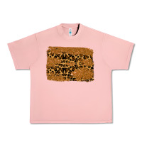 Salmon leopard glitter background Urban Heavy Tee - RanaPortraitStore