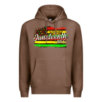 Chestnut juneteenth 1865 with crown flag Premium Hoodie - texasbilliewilder