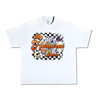 White halloween vibes Urban Heavy Tee - Artiststas