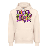 Sandshell Trick or treat smell my feet Urban Hoodie - RanaPortraitStore