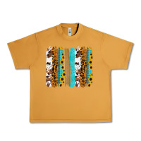 Peanut Butter turquoise sunflowers cowhide leopard glitter background Urban Heavy Tee - RanaPortraitStore