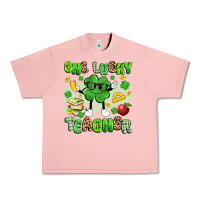 Salmon one lucky teacher Urban Heavy Tee - Artiststas
