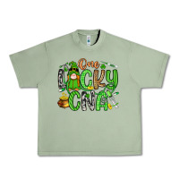 Oil Green one lucky cna Urban Heavy Tee - Artiststas