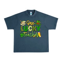 Midnight Navy one lucky teacher Urban Heavy Tee - Artiststas
