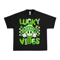 Black lucky vibes Urban Heavy Tee - Artiststas