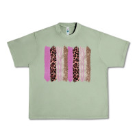 Oil Green pink glitter leopard brushstroke background Urban Heavy Tee - RanaPortraitStore