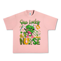 Salmon one lucky nurse Urban Heavy Tee - Artiststas