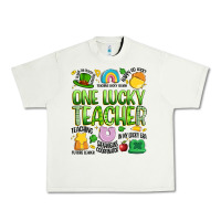 Pistachio one lucky teacher lucky charm Urban Heavy Tee - Artiststas