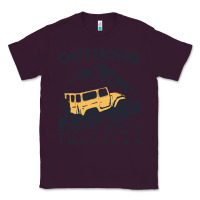 Plum traveler Classic Tee - DesignPulse