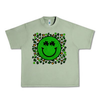 Oil Green st patrick s day artiststas Urban Heavy Tee - Artiststas