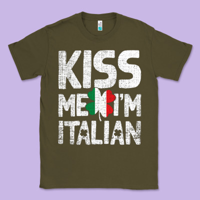 Kiss Me I'm Italian Classic Tee Designed By Artchic