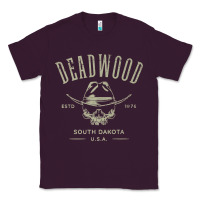Plum deadwood south dakota usa distressed skull design souvenir premium t s Classic Tee - StudioElite