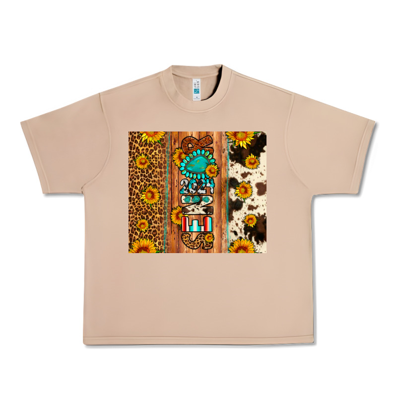 Senior 2024 Urban Heavy Tee by Artiststas | Teevron