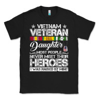 Black VietNam Veteran daughter Most People Never Meet Their Heroes Classic Tee - SnappyArt
