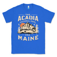 True Royal acadia national park maine nature hike outdoors vintage t shirt Classic Tee - ArtMosaic