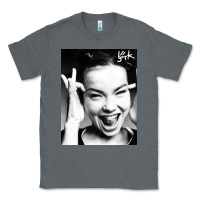 Charcoal Heather my name is bjork [tw] Classic Tee - ArtMosaic
