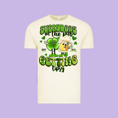 Everybody In The Pub Getting Tipsy Artiststas Vintage Tee Designed By Artiststas