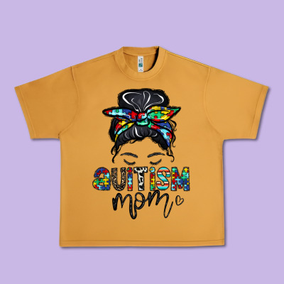 Autism Mom Urban Heavy Tee Designed By Cowhidedigitalart