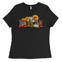 Black mom boots hat and sunflower Ladies Tee - Artiststas