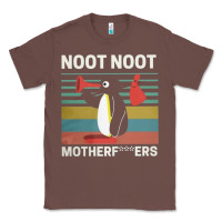Chestnut noot penguin Classic Tee - artisFamous