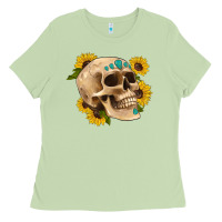 Matcha skull flowers and gemstone Ladies Tee - Artiststas