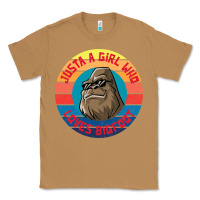 Toasted Coconut Retro Sunset Just A Girl Who Loves Bigfoot Classic Tee - artisFamous