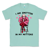 Seafoam funny i am smitten in my mittens bernie Classic Tee - artisFamous