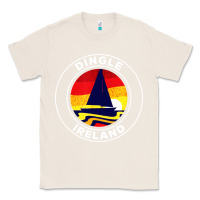 Natural dingle ireland vintage sailboat 70s retro sunset Classic Tee - artisFamous