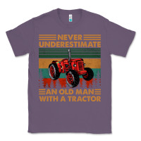 Lavender never underestimate an old man with a tractor retro vintage Classic Tee - artisFamous