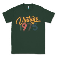Sports Green retro vintage 1975 women's Classic Tee - artisFamous