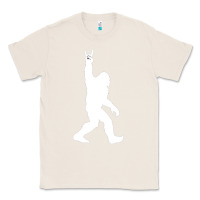 Natural the mountain sasquatch Classic Tee - artisFamous