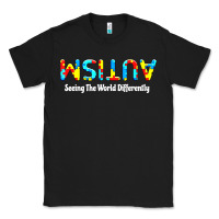 Black autism seeing the world differently Classic Tee - artisFamous