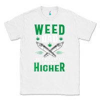 White weed dad le.ga.li.ze ma.riju.a.na pot weed gift   t shirt Classic Tee - artisFamous