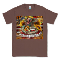 Chestnut rattle snake don't tread on me tumbler Classic Tee - BarkalooDesign