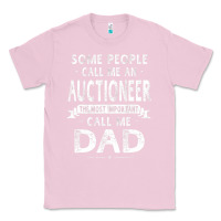 Bubblegum Pink auctioneer dad father's day gifts father daddy men t shirt Classic Tee - artisFamous