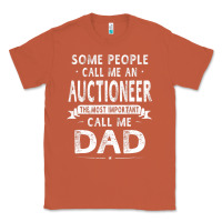 Copper auctioneer dad father's day gifts father daddy men t shirt Classic Tee - artisFamous