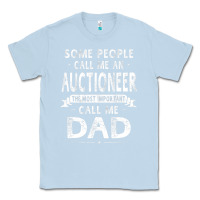 Dusty Blue auctioneer dad father's day gifts father daddy men t shirt Classic Tee - artisFamous