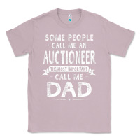 Lilac auctioneer dad father's day gifts father daddy men t shirt Classic Tee - artisFamous