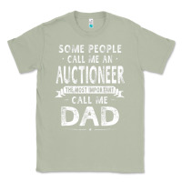 Matcha auctioneer dad father's day gifts father daddy men t shirt Classic Tee - artisFamous