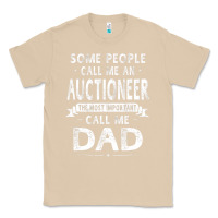 Mushroom auctioneer dad father's day gifts father daddy men t shirt Classic Tee - artisFamous