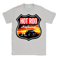 Moon Dust HOT ROD GARAGE CAR Classic Tee - artisFamous