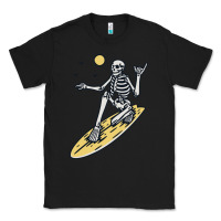 Black Surfing Classic Tee - artisFamous