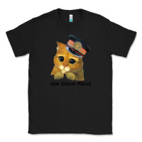 Black cat tama train station master Classic Tee - artisFamous