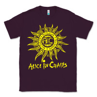Plum chains Classic Tee - artisFamous