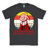 Smoke retro style technoblade merch cosplay Classic Tee - artisFamous