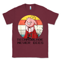 Burgundy retro style technoblade merch cosplay Classic Tee - artisFamous