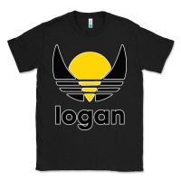 Black logan Classic Tee - artisFamous