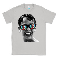 Moon Dust squints Classic Tee - artisFamous