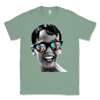 Sage squints Classic Tee - artisFamous