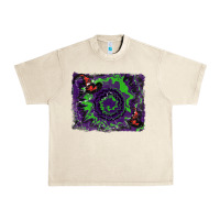 Sandshell halloween witch hat backgraund Urban Heavy Tee - RanaPortraitStore